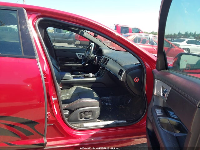 44983134 :رقم المزاد ، SAJWA0F75F8U52176 vin ، 2015 Jaguar Xf 3.0 Portfolio/3.0 Sport مزاد بيع