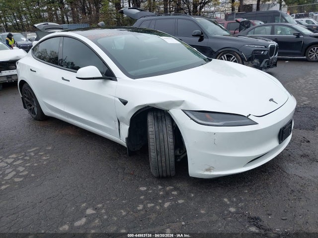 2025 Tesla Model 3 მანქანა იყიდება აუქციონზე, vin: 5YJ3E1EAXSF014580, აუქციონის ნომერი: 44983138
