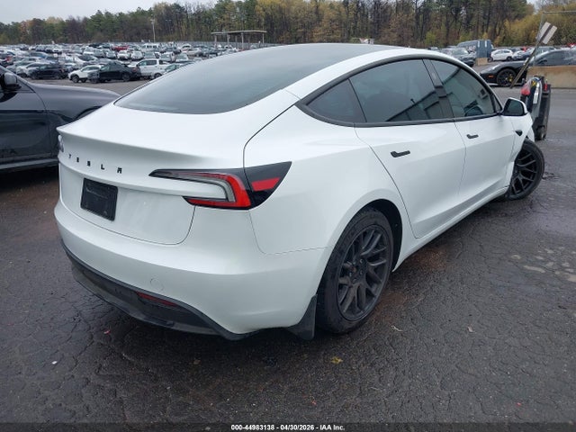 2025 Tesla Model 3 მანქანა იყიდება აუქციონზე, vin: 5YJ3E1EAXSF014580, აუქციონის ნომერი: 44983138