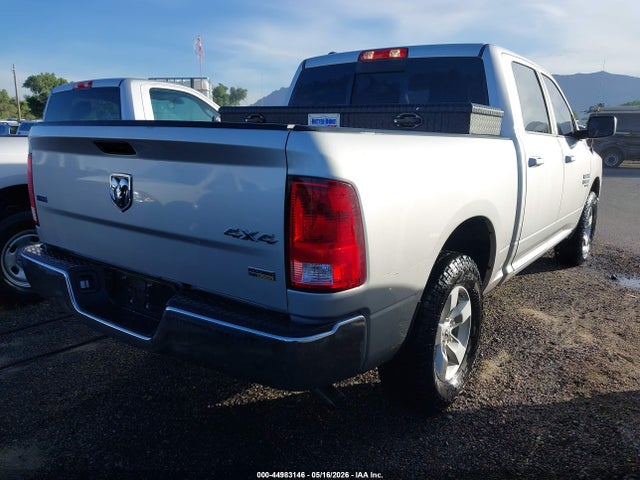 1C6RR7LG0KS521829 RAM 1500 Classic Slt 4x4 5&#039;7 Box