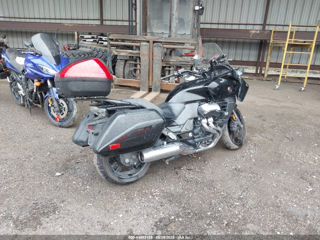 44983159 :رقم المزاد ، JH2SC7454EK000990 vin ، 2014 Honda Ctx1300 A مزاد بيع