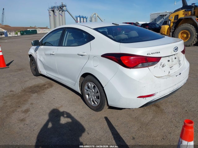 44983170 :رقم المزاد ، 5NPDH4AE8GH692369 vin ، 2016 Hyundai Elantra Se مزاد بيع