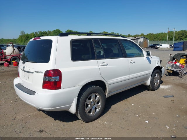44983175 :رقم المزاد ، JTEEP21A350116414 vin ، 2005 Toyota Highlander V6 مزاد بيع