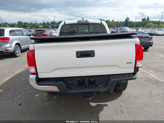 Продажа на аукционе авто 2017 Toyota Tacoma Sr5, vin: 3TMBZ5DN5HM007973, номер лота: 44983177