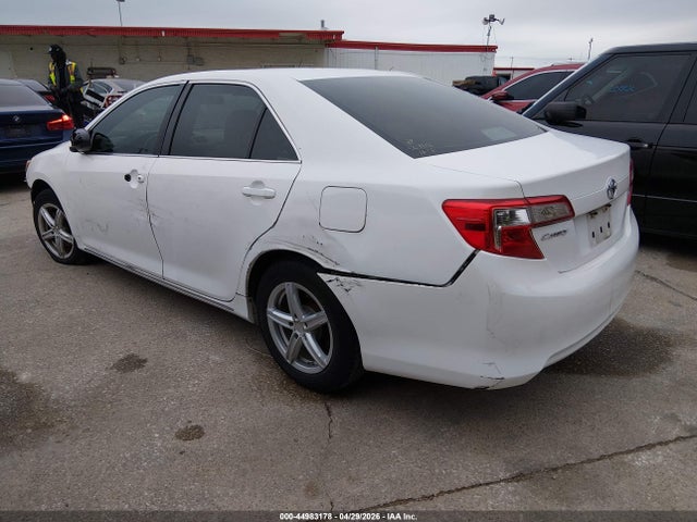 44983178 :رقم المزاد ، 4T1BF1FK3CU510647 vin ، 2012 Toyota Camry Le مزاد بيع