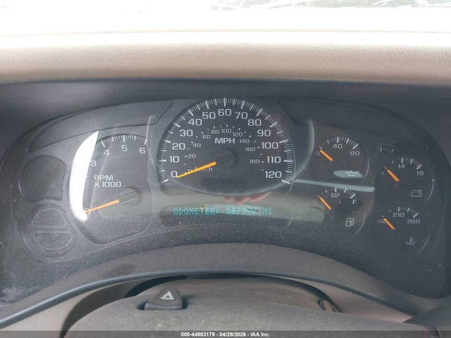 Aukcja sprzedaży 2003 Chevrolet Suburban 1500 Lt, vin: 3GNFK16Z13G215149, numer aukcji: 44983179