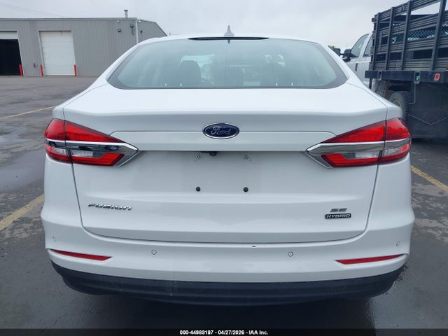 3FA6P0LUXLR224228 Ford Fusion Hybrid Se