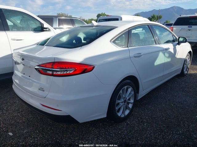 3FA6P0LUXLR224228 Ford Fusion Hybrid Se