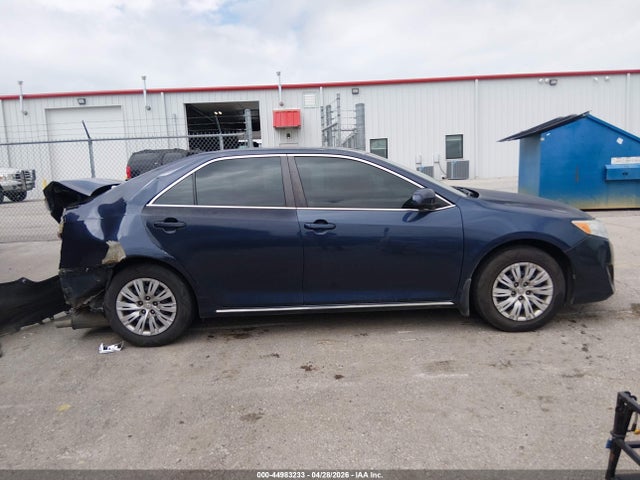 Aukcja sprzedaży 2014 Toyota Camry Le, vin: 4T4BF1FKXER439617, numer aukcji: 44983233