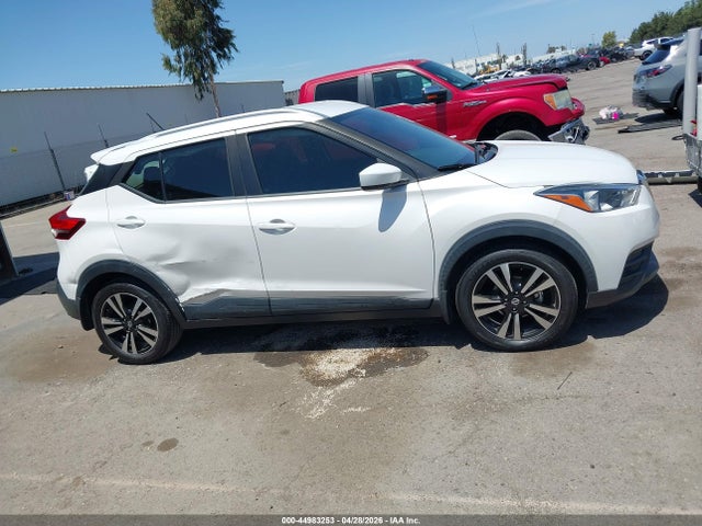 3N1CP5CU5KL562649 Nissan KICKS SV
