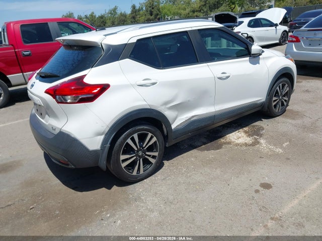3N1CP5CU5KL562649 Nissan KICKS SV