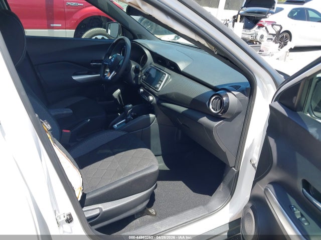 3N1CP5CU5KL562649 Nissan KICKS SV