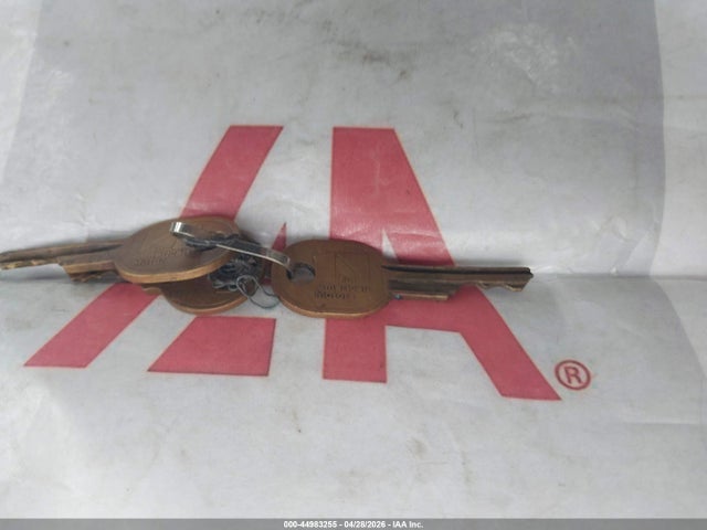 44983255 :رقم المزاد ، 1HTSCABP9XH697117 vin ، 1999 International 4000 4700 مزاد بيع