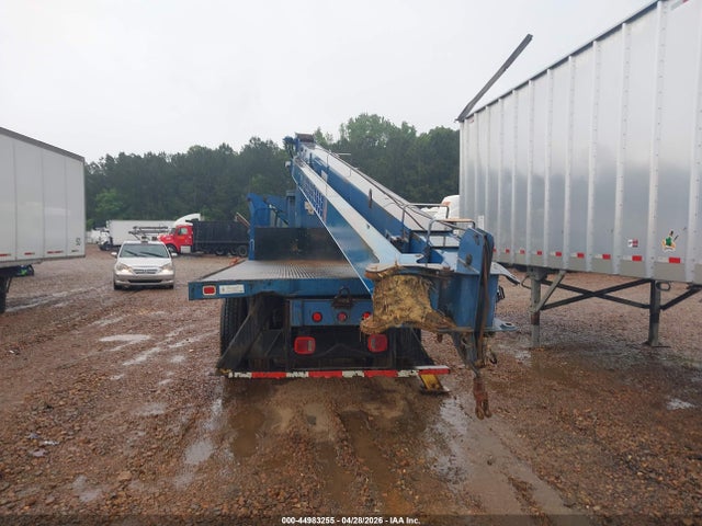 44983255 :رقم المزاد ، 1HTSCABP9XH697117 vin ، 1999 International 4000 4700 مزاد بيع