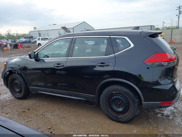2017 Nissan Rogue S მანქანა იყიდება აუქციონზე, vin: KNMAT2MV3HP564838, აუქციონის ნომერი: 44983260