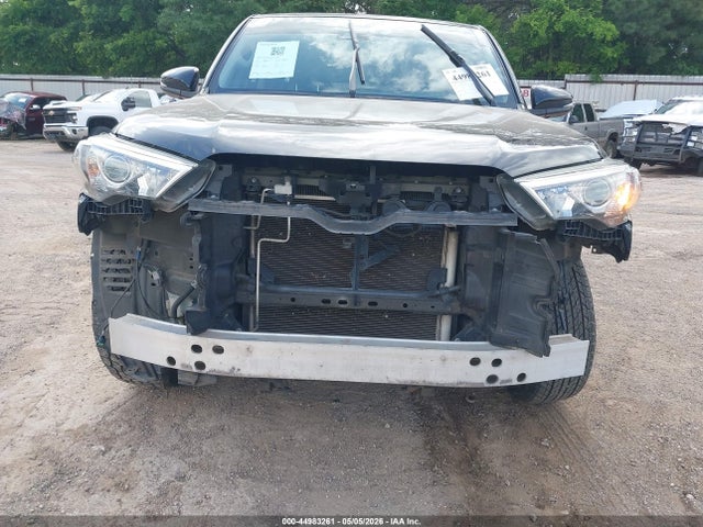 Toyota 4runner Limited 2020 JTEZU5JR7L5215335 Image 6