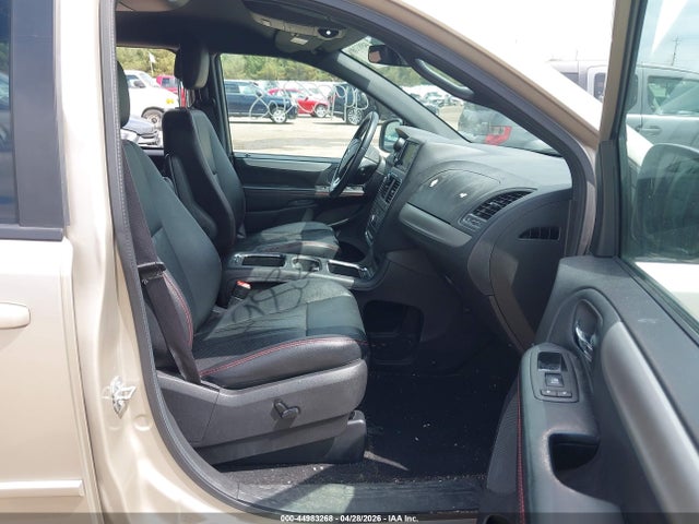 Продажа на аукционе авто 2016 Dodge Grand Caravan R/t, vin: 2C4RDGEG4GR274733, номер лота: 44983268