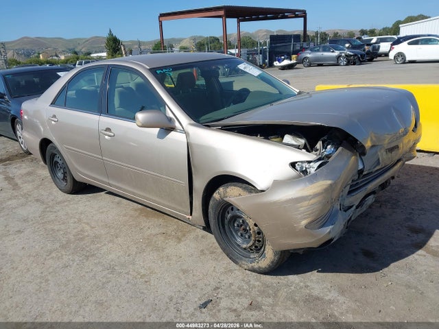 Aukcja sprzedaży 2005 Toyota Camry Le, vin: 4T1BE32KX5U979886, numer aukcji: 44983273
