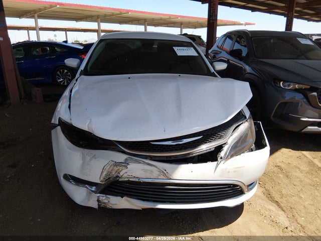 Chrysler 200 Limited 2016 1C3CCCAB5GN157899 Image 6