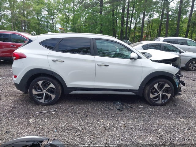 44983279 :رقم المزاد ، KM8J3CA25JU688435 vin ، 2018 Hyundai Tucson Limited مزاد بيع
