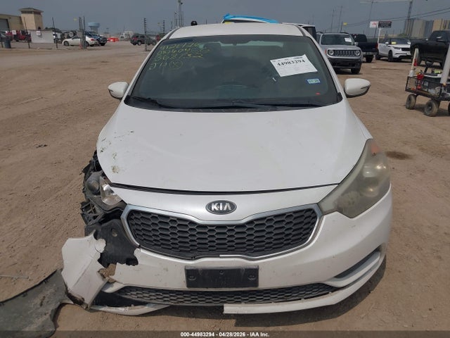 Продажа на аукционе авто 2015 Kia Forte Lx, vin: KNAFX4A63F5368732, номер лота: 44983294
