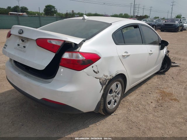 Продажа на аукционе авто 2015 Kia Forte Lx, vin: KNAFX4A63F5368732, номер лота: 44983294