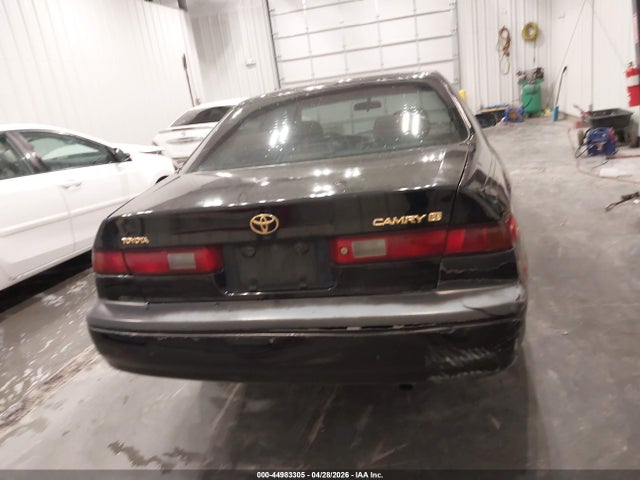 Продажа на аукционе авто 1998 Toyota Camry Le, vin: JT2BG22K1W0115612, номер лота: 44983305