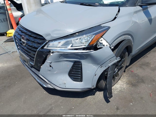 2023 Nissan Kicks Sv Xtronic Cvt მანქანა იყიდება აუქციონზე, vin: 3N1CP5CV5PL470134, აუქციონის ნომერი: 44983311
