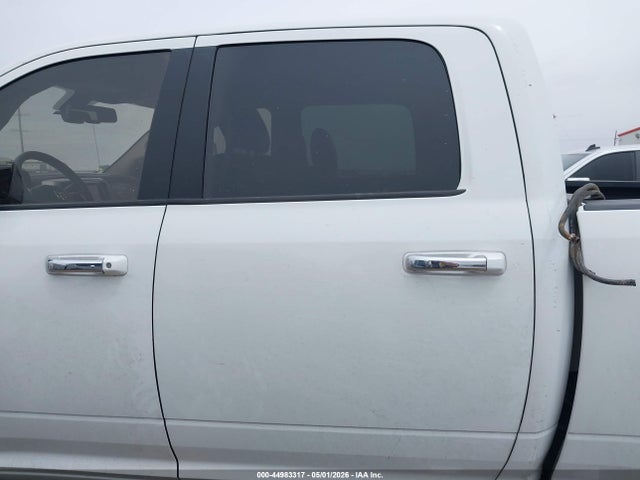Продаж на аукціоні авто 2017 Ram 2500 Laramie  4x4 6'4 Box, vin: 3C6UR5FL6HG568886, номер лоту: 44983317