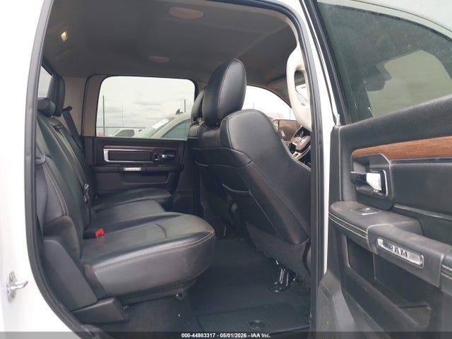 Продаж на аукціоні авто 2017 Ram 2500 Laramie  4x4 6'4 Box, vin: 3C6UR5FL6HG568886, номер лоту: 44983317