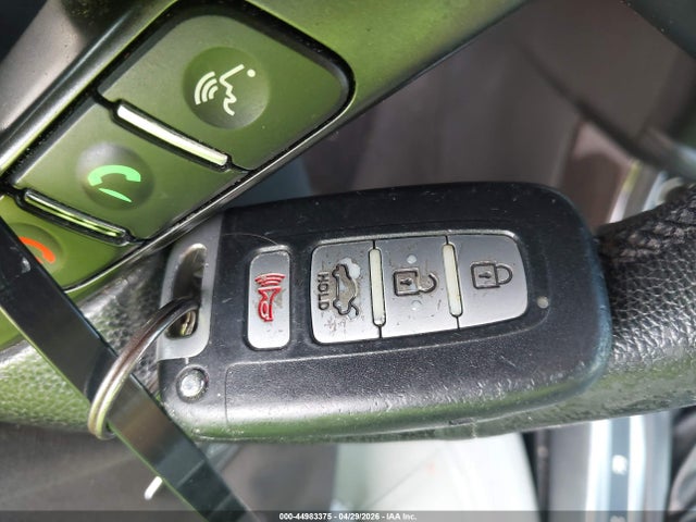 44983375 :رقم المزاد ، KNAGN4A76B5158767 vin ، 2011 Kia Optima Ex مزاد بيع