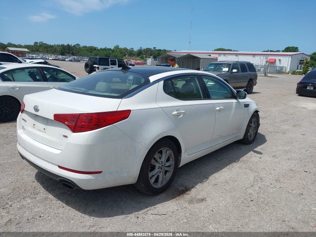 44983375 :رقم المزاد ، KNAGN4A76B5158767 vin ، 2011 Kia Optima Ex مزاد بيع