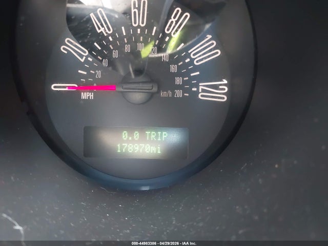 2008 Ford Mustang V6 Premium მანქანა იყიდება აუქციონზე, vin: 1ZVHT80N285204251, აუქციონის ნომერი: 44983386