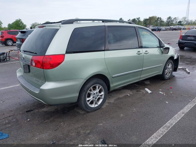 Продажа на аукционе авто 2006 Toyota Sienna Xle Limited, vin: 5TDBA22C26S063647, номер лота: 44983400