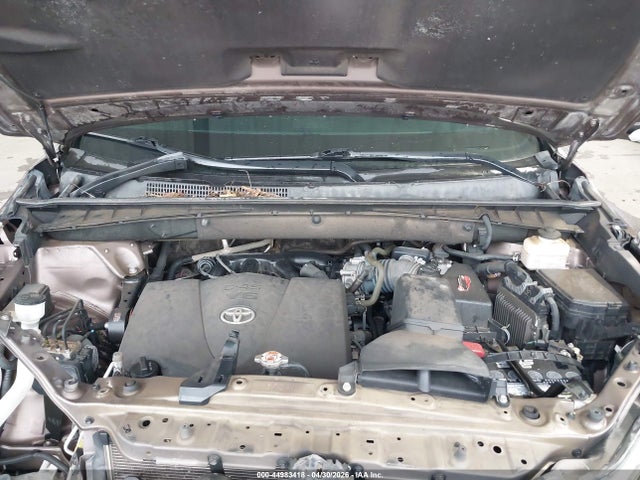 5TDDZRFH7JS885644 Toyota Highlander Limited Platinum