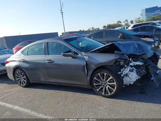 58ABZ1B16KU044501 Lexus ES 350