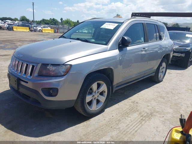 2016 Jeep Compass Sport მანქანა იყიდება აუქციონზე, vin: 1C4NJDBB2GD686277, აუქციონის ნომერი: 44983446