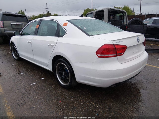 Aukcja sprzedaży 2014 Volkswagen Passat 1.8t Se, vin: 1VWBS7A35EC115488, numer aukcji: 44983455
