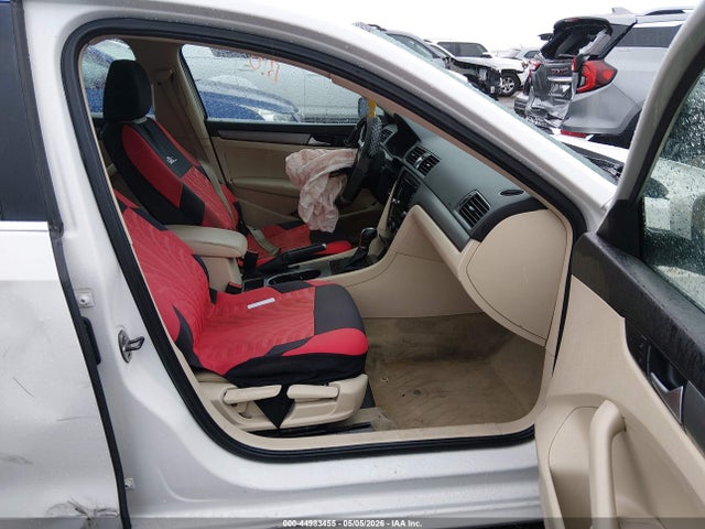 Aukcja sprzedaży 2014 Volkswagen Passat 1.8t Se, vin: 1VWBS7A35EC115488, numer aukcji: 44983455