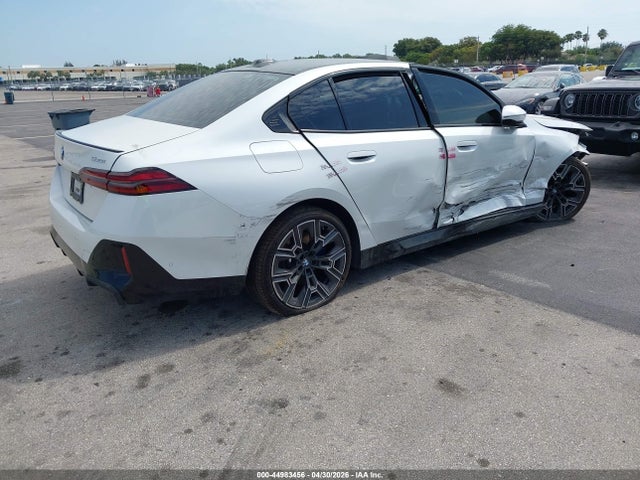 BMW 530I 2026 WBA43FJ00TCW66205 Image 4