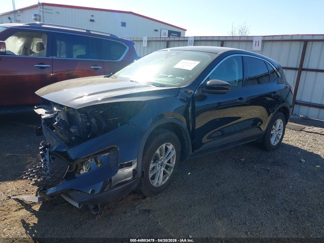 1FMCU9G62MUA11284 Ford ESCAPE SE