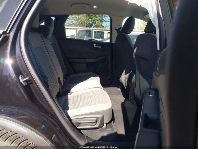 1FMCU9G62MUA11284 Ford ESCAPE SE