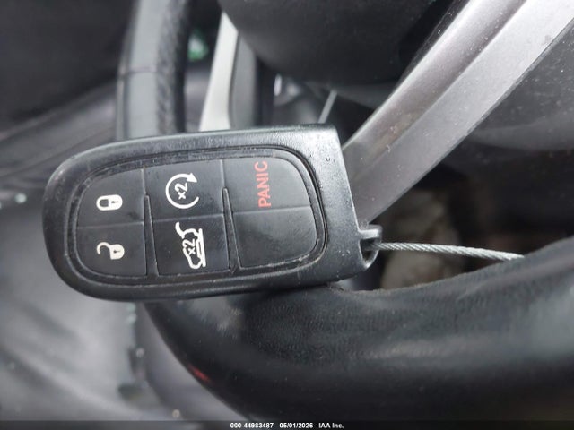 44983487 :رقم المزاد ، 1C4PJMDX6MD118806 vin ، 2021 Jeep Cherokee Limited 4x4 مزاد بيع