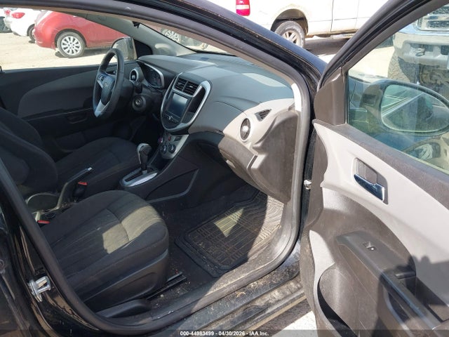 1G1JD5SG2H4139883 Chevrolet Sonic Lt Auto
