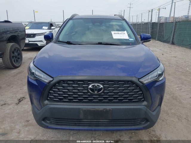 Toyota Corolla Cross Le 2023 7MUCAAAG2PV064131 Image 12