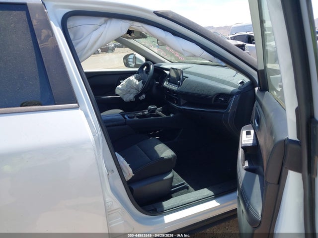 JN8BT3BBXSW157247 Nissan Rogue Sv Intelligent Awd