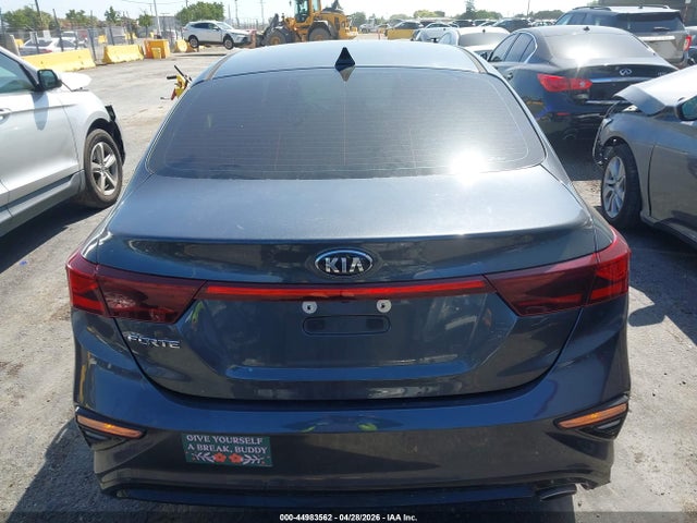 3KPF24AD5KE083447 KIA Forte Lxs
