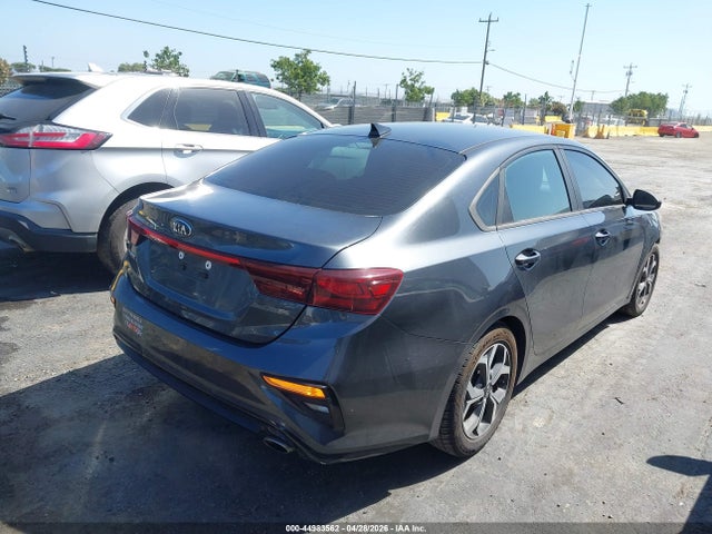 3KPF24AD5KE083447 KIA Forte Lxs