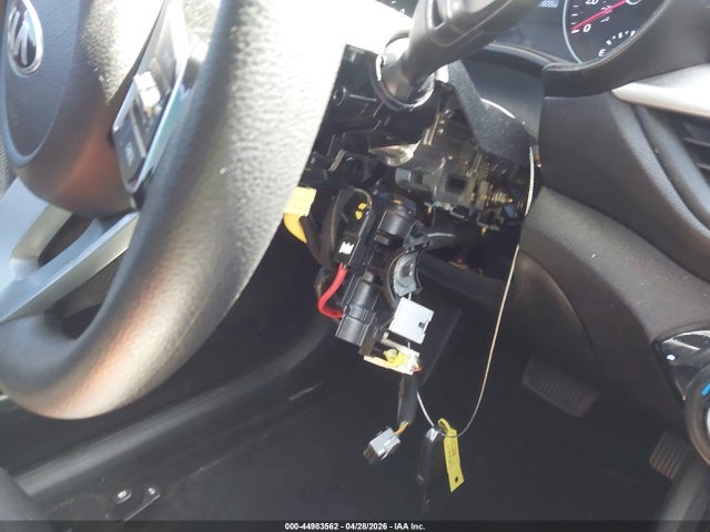 3KPF24AD5KE083447 KIA Forte Lxs