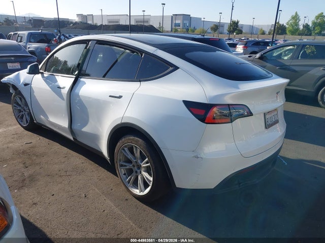 5YJYGDEE0MF083205 Tesla Model Y Long Range Dual Motor All-wheel Drive
